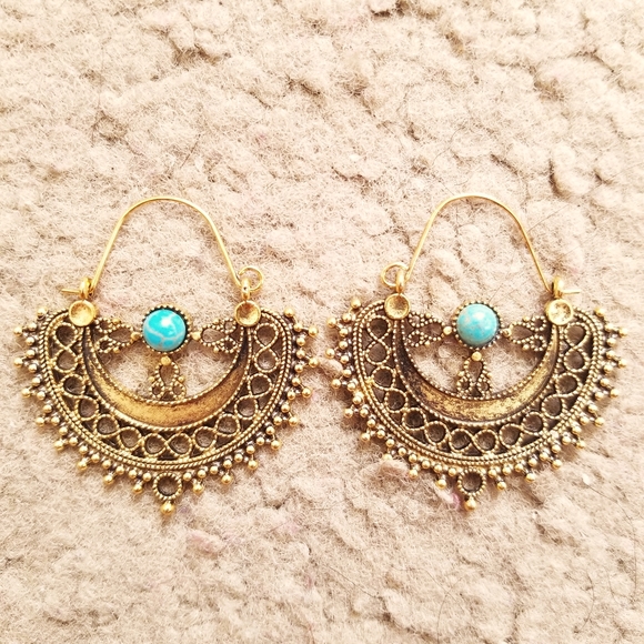 Boutique Jewelry - $15 Two Days Only! Gold Plated Statement Earrings